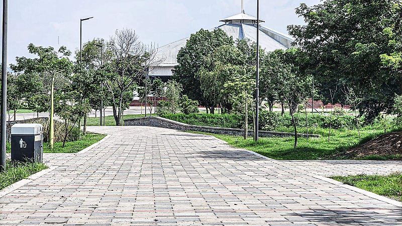 PARQUE LUIS QUINTANAR